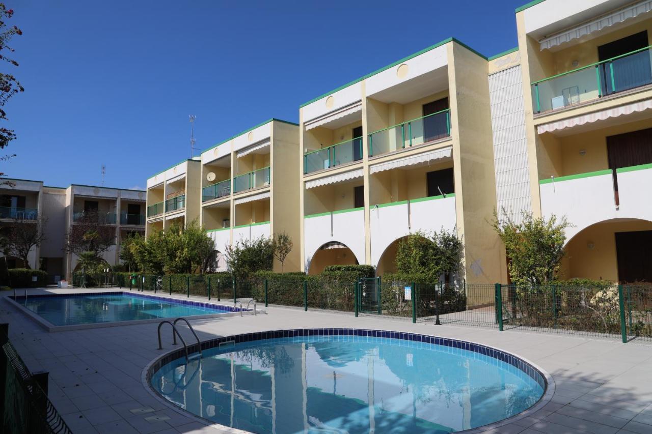 Villaggio Lia-Gemini Bibione Esterno foto